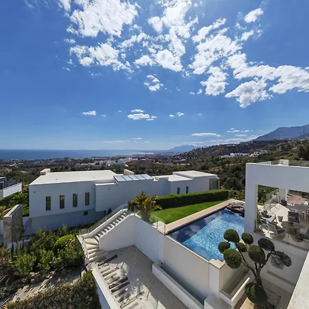 בית נופש Modern With Amazing Sea View *