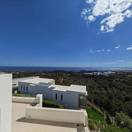 בית נופש Modern With Amazing Sea View
